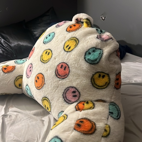 Rainbow Smiley Face Bed Rest Pillow - Picture 2 of 3